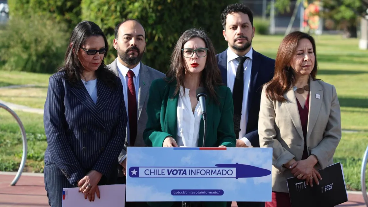 Gobierno confirma que no hay presupuesto para licitar campaña “Chile Vota Informado” y responsabiliza a la oposición