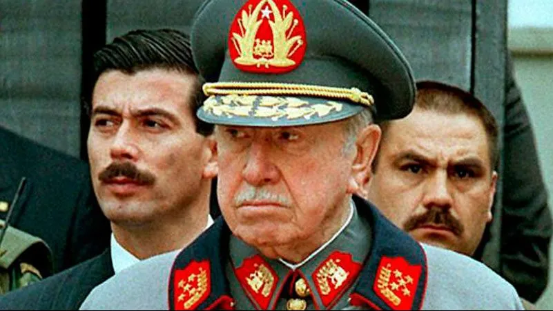 Cadem: Pinochet sube en ranking de personajes históricos más admirados y comparte segundo lugar con Piñera
